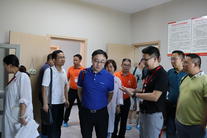 1566202270451095432.png 郎酒2.png